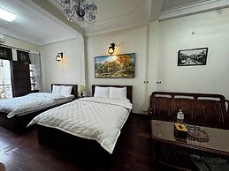 IL Divo 8 Hàng Đào Hostel & Spa