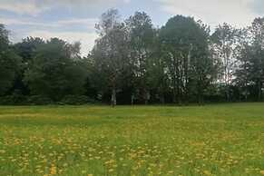 Apartment-sleeps2-parking-garden-patio