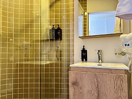 Santa Barbara 202 by Wynwood House