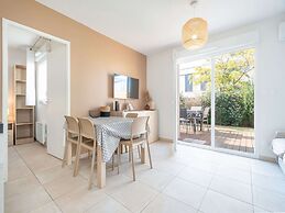 Villa in Valras-plage Near Sandy Beach