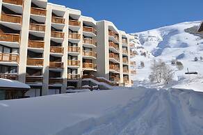 Ski-in Apartment for 6 Guests