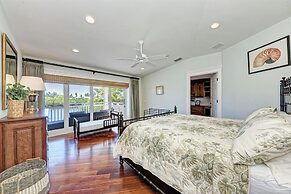 Anna Maria Beach Serenity