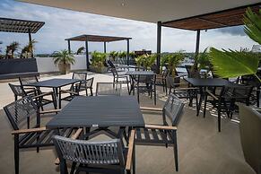 Cumbres Garden luxury apartments