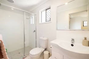Smart Suites Self Check-in Apartments - 35A Freney