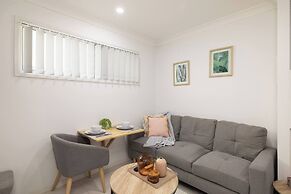Smart Suites Self Check-in Apartments - 35A Freney