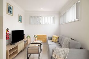 Smart Suites Self Check-in Apartments - 35A Freney