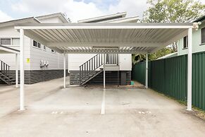 Smart Suites Self Check-in Apartments - 39A Freney