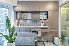 Waterfront Clair Avenue Suites