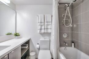 Waterfront Clair Avenue Suites