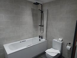 Dancenter Birmingham Airport Near Nec