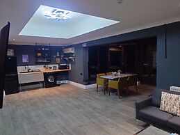 Dancenter Birmingham Airport Near Nec