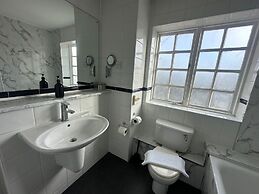 Dancenter Birmingham Airport Near Nec