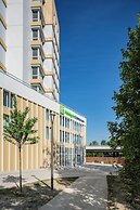 Holiday Inn Express and Suites Reims Rives De Vesle by IHG