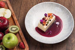 Holiday Inn Gurgaon NH8 by IHG