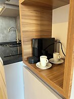 Studio 230m do Metro 5min do Consulado