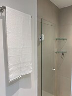 Studio 230m do Metro 5min do Consulado