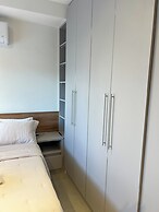 Studio 230m do Metro 5min do Consulado