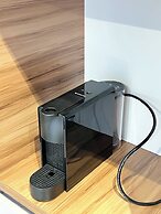 Studio 230m do Metro 5min do Consulado