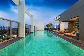 Studio 230m do Metro 5min do Consulado