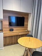 Studio 230m do Metro 5min do Consulado