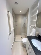 Studio 230m do Metro 5min do Consulado