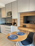 Studio 230m do Metro 5min do Consulado