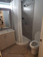 Signature Airport Proximity suite