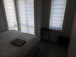 Signature Airport Proximity suite