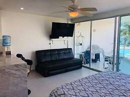 Aria Ocean Beachfront Condos