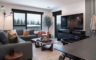 Knuckle Hucks by Revelstoke Vacations