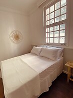 Pousada Flores do Farol