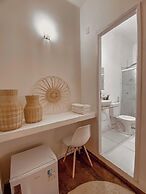 Pousada Flores do Farol