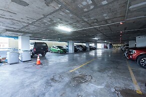Tj 4711 Residence