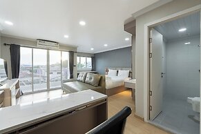 Tj 4711 Residence