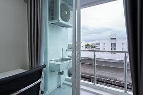 Tj 4711 Residence