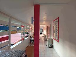 Go To Party Hostel and Bar Ao Nang