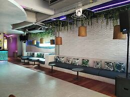 Go To Party Hostel and Bar Ao Nang