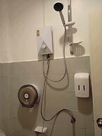 Go To Party Hostel and Bar Ao Nang