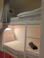 Go To Party Hostel and Bar Ao Nang