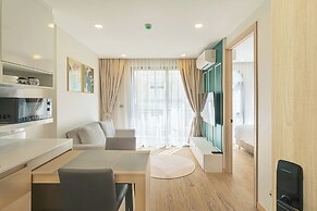 One bedroom Palmetto Condo Karon A 313