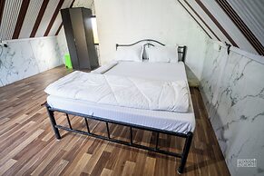 I-ROOMZ SSB Kingdom - Water Kingdom in Cuttack