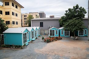 UrbanNest Hostel
