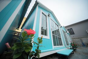 UrbanNest Hostel
