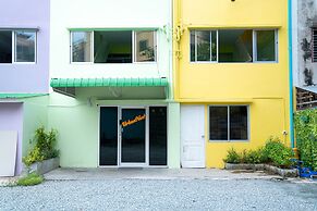 UrbanNest Hostel