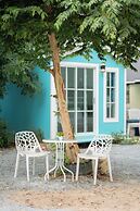 UrbanNest Hostel