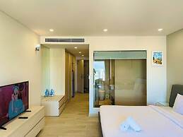 Gold Coast Balcony Serviced Apartment