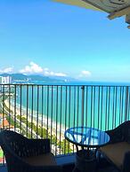 Gold Coast Balcony Serviced Apartment