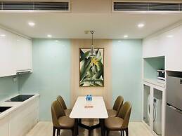 Gold Coast Balcony Serviced Apartment