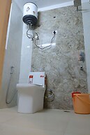 The Sandalwood By La Carnation