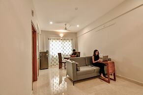 Ega Orchid Luxury by HomeSlice